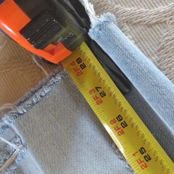 LADIES Jeans by𝅺 TRUE RELIGION - Picture 16 of 17